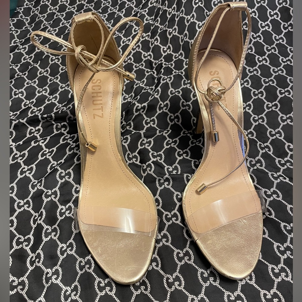 Schutz Sandal